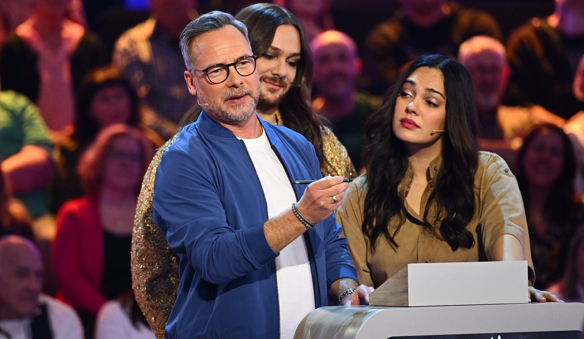 Titel: Hast du Töne;
Staffel: 2;
Folge: 1;
Person: Matthias Opdenhövel; Riccardo Simonetti; Nilam Farooq;
Copyright: Joyn/Willi Weber;
Fotograf: Willi Weber;
Bildredakteur: Nadine Vaders;
Dateiname: 3 ...