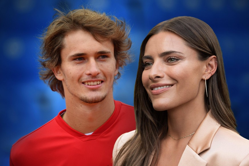 Der Tennisprofi Alexander Zverev und Sophia Thomalla sind seit Kurzem offiziell ein Paar. 