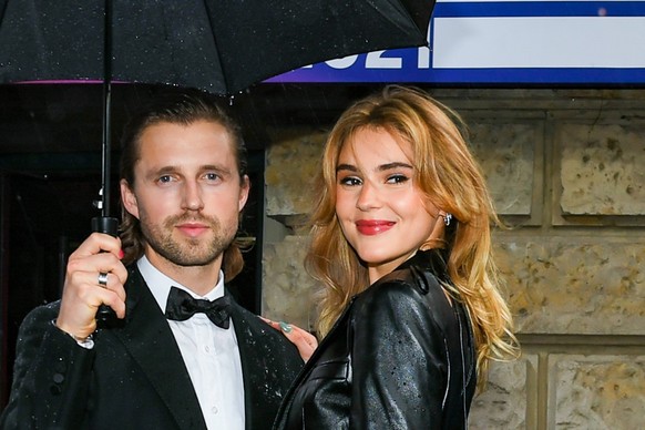 04.11.2021,Entertainment ,GQ MEN OF THE YEAR AWARDS 2021,v.l.Marcus Butler und Stefanie Giesinger bei der Verleihung der GQ Men of the Year Awards 2021 in der Gendarmerie,Berlin Berlin *** 04 11 2021, ...