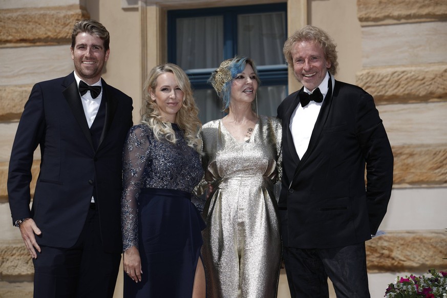 Thomas Gottschalk mit Ehefrau Thekla und Sohn Roman Gottschalk re. und dessen Frau Melissa / Er