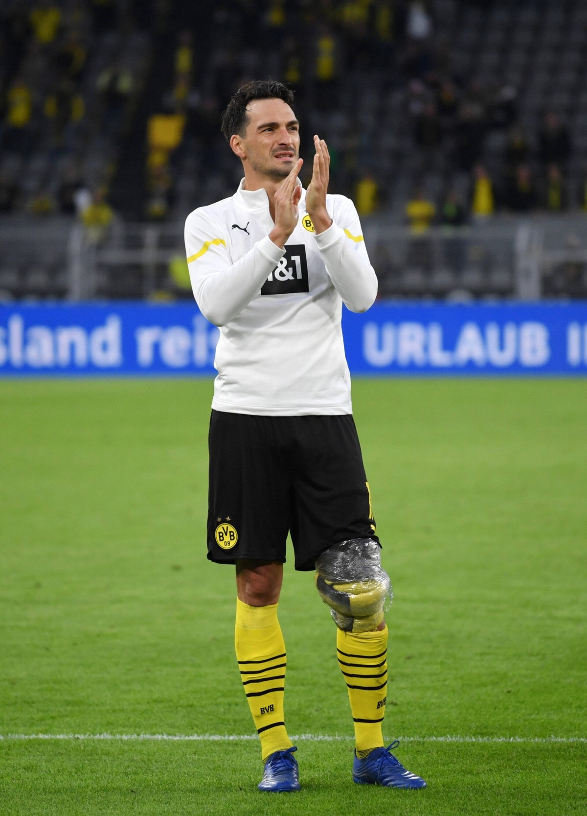 Das Knie hat Mats Hummels zu schaffen gemacht.