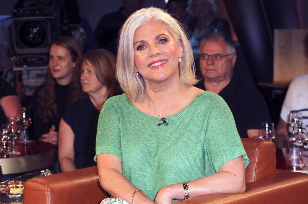 Birgit Schrowange bei der Aufzeichnung der NDR Talk Show im NDR Fernsehstudio Lokstedt. Hamburg, 22.07.2022 *** Birgit Schrowange at the recording of the NDR Talk Show in the NDR television studio Lok ...
