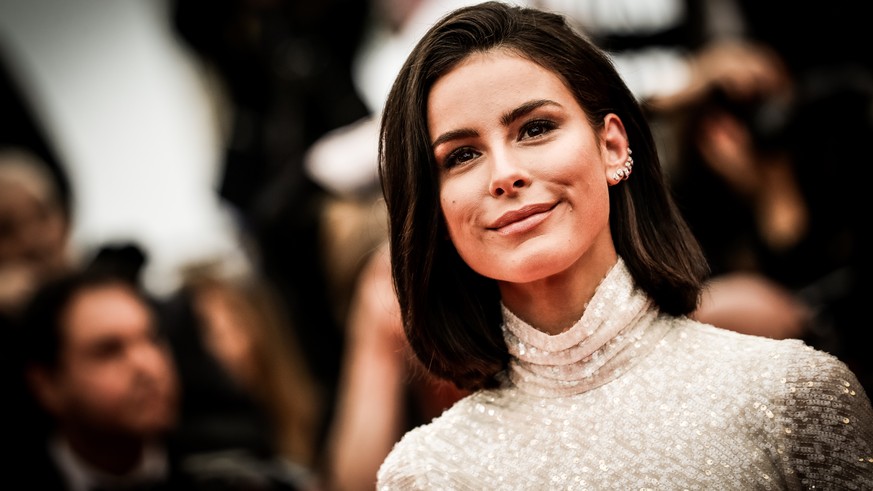 Lena Meyer-Landrut verwirrt Fans: Trägt sie die Klamotten ...