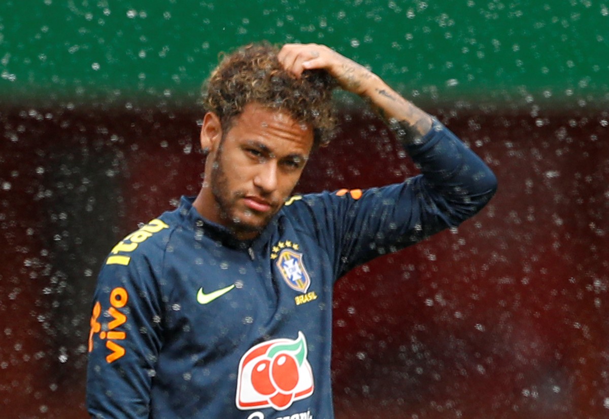 Soccer Football - World Cup - Brazil Training - Ernst Happel Stadium, Vienna, Austria - June 9, 2018 Brazil&#039;s Neymar during training REUTERS/Leonhard Foeger