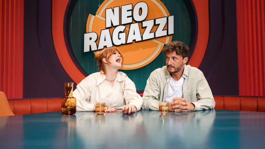 Sophie Passmann und Tommi Schmitt in ihrer ZDFneo-Sendung &quot;Neo Ragazzi&quot;