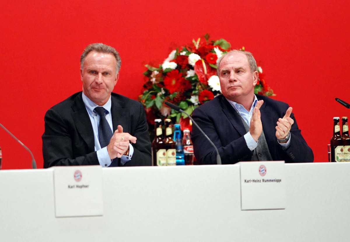 Bei soviel Schickeria-Schelte kann man ruhig mal klatschen.