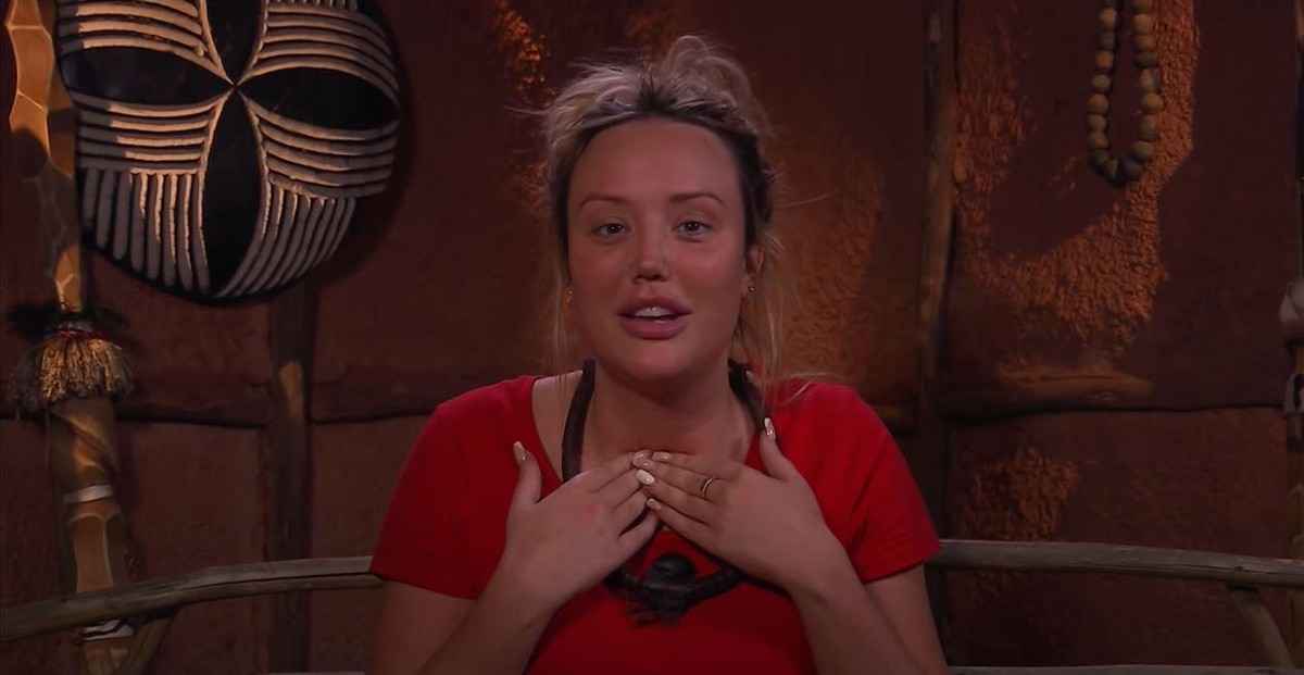 Charlotte Crosby im südafrikanischen Dschungeltelefon.