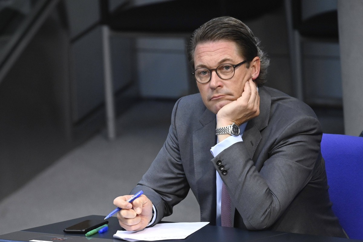 Andreas Scheuer bei der 170. Sitzung des Deutschen Bundestages im Reichstagsgeb�ude. Berlin, 02.07.2020 *** Andreas Scheuer at the 170th session of the German Bundestag in the Reichstag building Berli ...