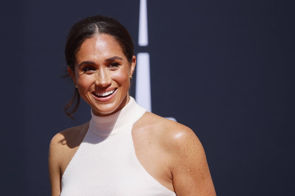 Herzogin Meghan bei ihrem Besuch anlässlich der Invictus Games Düsseldorf 2023 vor dem Rathaus Düsseldorf. Düsseldorf, 06.09.2022 NRW Deutschland *** Duchess Meghan during her visit on the occasion of ...