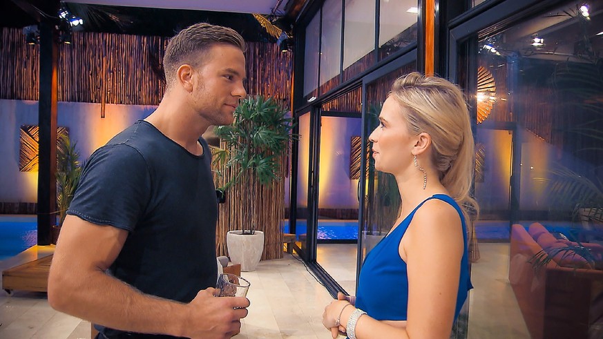 Der Bachelor: Folge 2 - Denise-Jessica und Sebastian