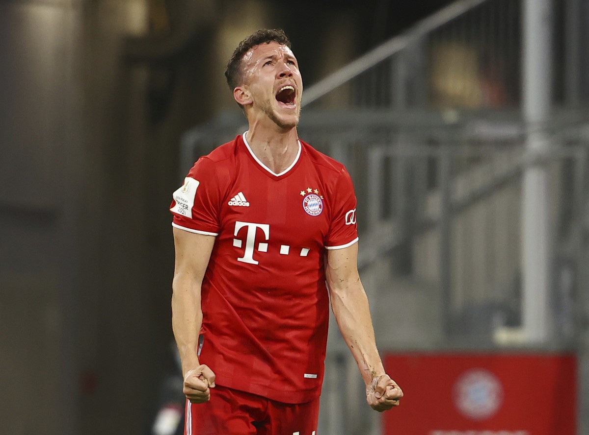 Bayern Munich&#039;s Ivan Perisic celebrates scoring their first goal during the German soccer cup semi-final match between Bayern Munich and Eintracht Frankfurt in Munich, Germany, Wednesday, June 10 ...