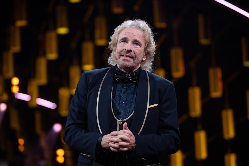 COLOGNE, GERMANY - OCTOBER 02: Thomas Gottschalk holds a laudatio during the 23rd annual German Comedy Awards at Studio in Köln Mühlheim on October 02, 2019 in Cologne, Germany. (Photo by Joshua Samme ...