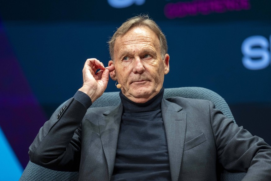 05.02.2025, Sportbusiness-Konferenz SpoBis im CCH Congress Center in Hamburg: Dortmunds Gesch