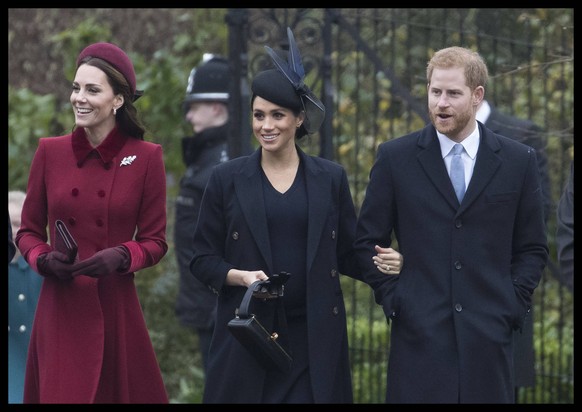 . 25/12/2018. Sandringham , United Kingdom. Royals arriving for the Christmas Day church service at Sandringham in Norfolk, United Kingdom. PUBLICATIONxINxGERxSUIxAUTxHUNxONLY xStephenxLockx/xi-Images ...