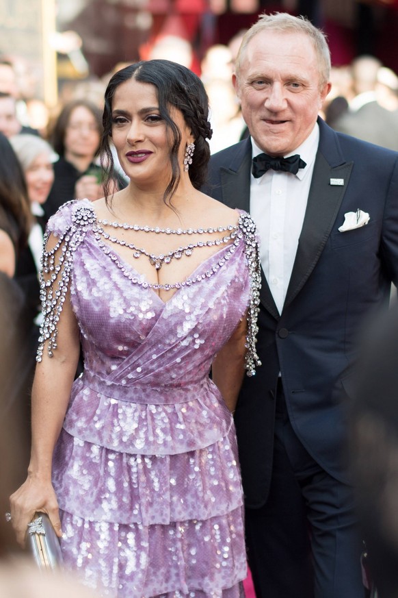 Salma Hayek and Francois-Henri Pinault arrive on the red carpet of The 90th Oscars® at the Dolby® Theatre in Hollywood, CA on Sunday, March 4, 2018. PUBLICATIONxINxGERxSUIxAUTxONLY Copyright: xToddxWa ...