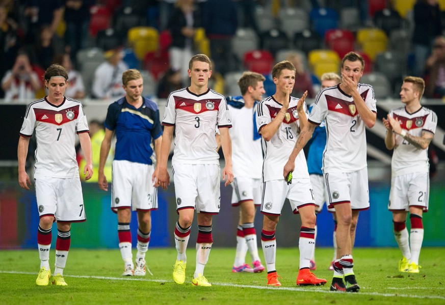 Nach dem Spiel: Sebastian RUDY, Christoph KRAMER, Matthias GINTER, Thomas Müller, Eric DURM, Kevin GROSSKREUTZ und Marco REUS (vl/alleGER) Fussball Länderspiel: Deutschland - Argentinien in der Esprit ...