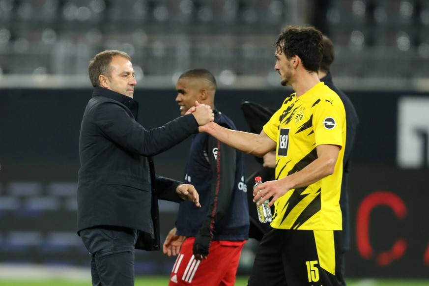 Fussball 1. Bundesliga/ Borussia Dortmund - FC Bayern Muenchen 2:3 Trainer Hans-Dieter Hansi FLICK M, und Mats HUMMELS DO, handshake nach Spielende, Fussball 1. Bundesliga, 7. Spieltag, Borussia Dortm ...