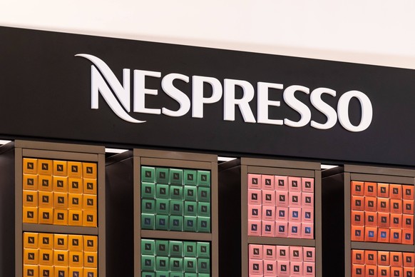 October 5, 2019, Shenzhen, Guangdong, China: Nespresso logo seen in Shenzhen..A Swiss coffee capsules brand and a unit of the Nestle Group. Shenzhen China - ZUMAs197 20191005_zab_s197_154 Copyright: x ...