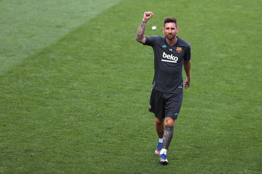 Soccer Football - Champions League - FC Barcelona Training - Estadio da Luz, Lisbon, Portugal - August 13, 2020 FC Barcelona&#039;s Lionel Messi during training REUTERS/Rafael Marchante/Pool