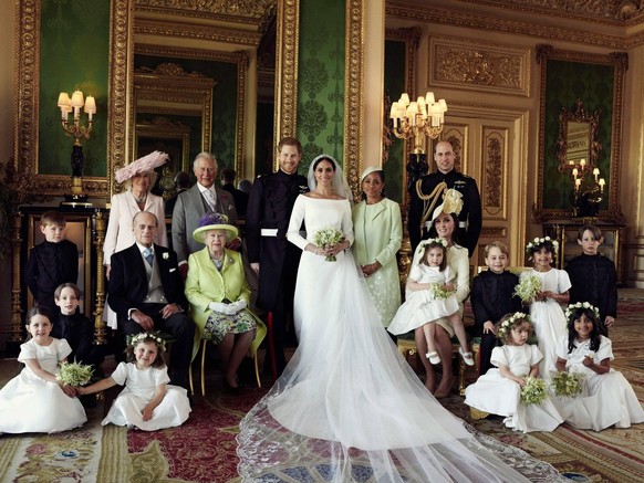 Mariage de Meghan Markle et du Prince Harry: Photo officielle des maries. Marriage of Meghan Markle and Prince Harry: Official picture of the married one 226759 2018-05-19 Windsor Royaume Uni Duchesse ...