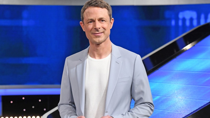 ARD GEFRAGT - GEJAGT mit Moderator Alexander Bommes, immer montags bis freitags um 18:00 Uhr im Ersten.
Moderator Alexander Bommes in Studiokulisse.
© ARD/Uwe Ernst, honorarfrei - Verwendung gemäß der ...