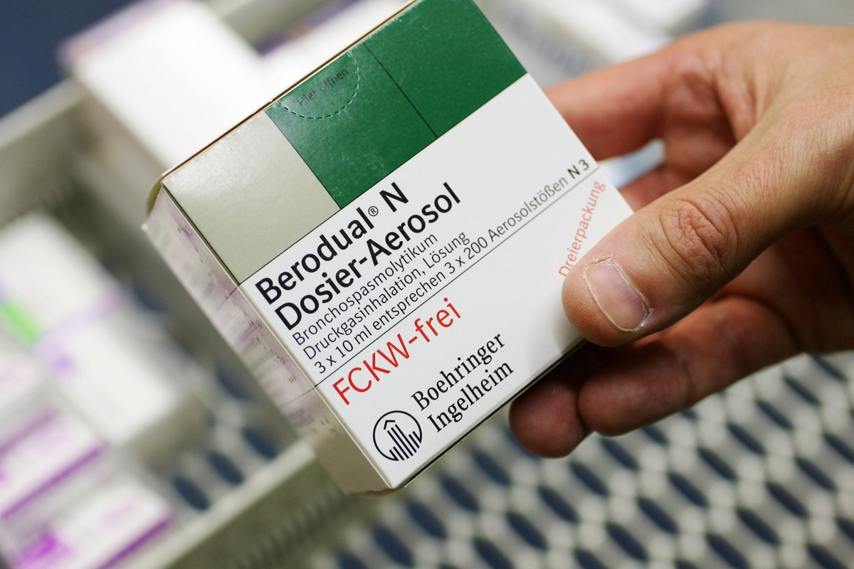 Das am haeufigsten verkaufte Medikament der Firma Boehringer Ingelheim heisst BERODUAL und ist ein Bronchospasmolytikum Bonn , 04.04.2006. Bonn Germany PUBLICATIONxINxGERxSUIxAUTxONLY Copyright: xUtex ...