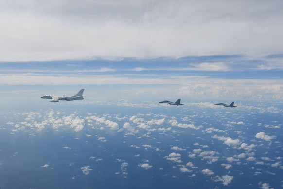 220807 -- NANJING, Aug. 7, 2022 -- Warplanes of the Eastern Theater Command of the Chinese People s Liberation Army PLA conduct operations during joint combat training exercises around the Taiwan Isla ...