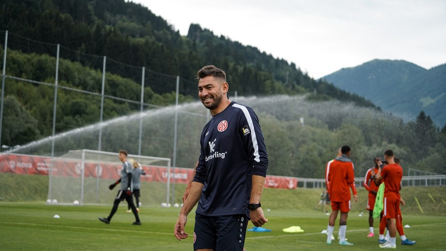 Ex-Profi Nejmeddin Daghfous hilft bei Mainz 05 den Neuzugängen im Team und in der Stadt Fuß zu fassen.