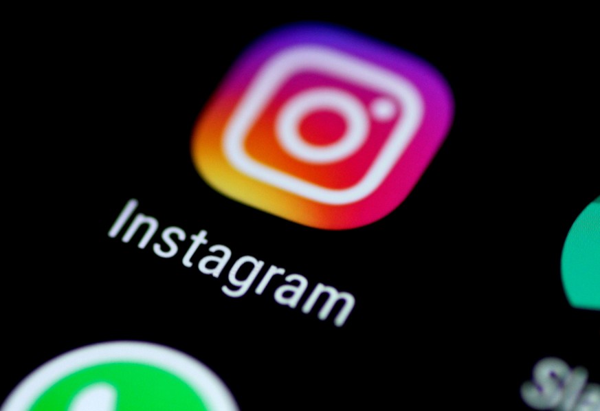FILE PHOTO: The Instagram application is seen on a phone screen August 3, 2017. REUTERS/Thomas White/File Photo
