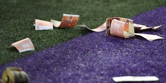 2.000 € Gehalt in der Landesliga – wie Dorf-Mäzene mit dem Amateurfußball spielen