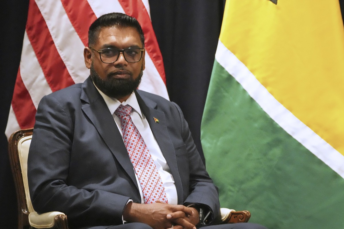 Guyanese President Mohamed Irfaan Ali meets with U.S. Secretary of State Antony Blinken at the United Nations headquarters, Monday, Sept. 23, 2024. (Bryan R. Smith/Pool Photo via AP)