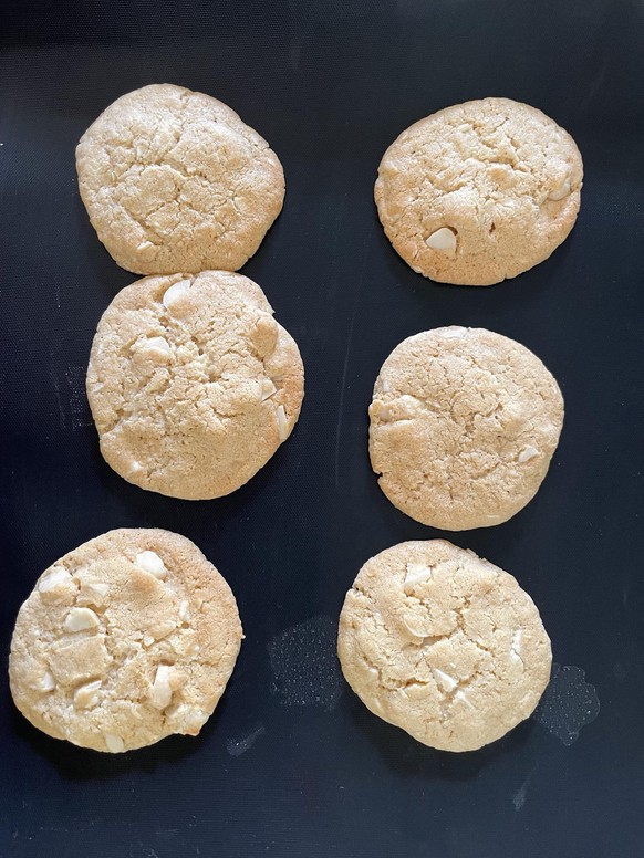 Die Cookies ließen sich gut von der Matte ablösen.