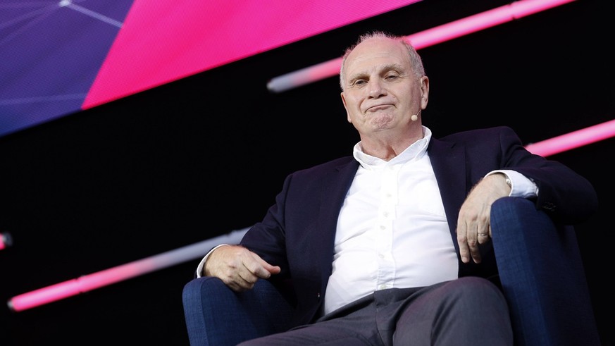 Uli Hoeneß bei Europas führender Digitalisierungsinitiative auf Entscheider-Level DIGITAL X in der Koelnmesse. Köln, 08.09.2021 *** Uli Hoeneß at Europes leading digitalization initiative at decision- ...