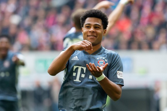 Sport Bilder des Tages Duesseldorf, Germany 14.04.2019, 1. Bundesliga, 29. Spieltag, Fortuna Dusseldorf - FC Bayern Muenchen, Serge Gnabry (FCB) Torjubel, jubelt nach seinem treffer zum 0:3, celebrate ...