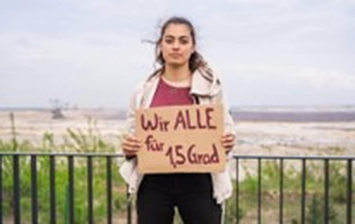 Zahra Pischnamazzadeh, 22 Jahre alt, studiert in Dresden Internationale Beziehungen und engagiert sich bei FFF.