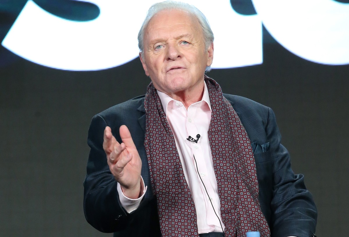 PASADENA, CA - JANUARY 08: Actor Anthony Hopkins, speaks onstage during The Dresser panel as part of the Starz portion of This is Cable 2016 Television Critics Association Winter Tour at Langham Hotel ...