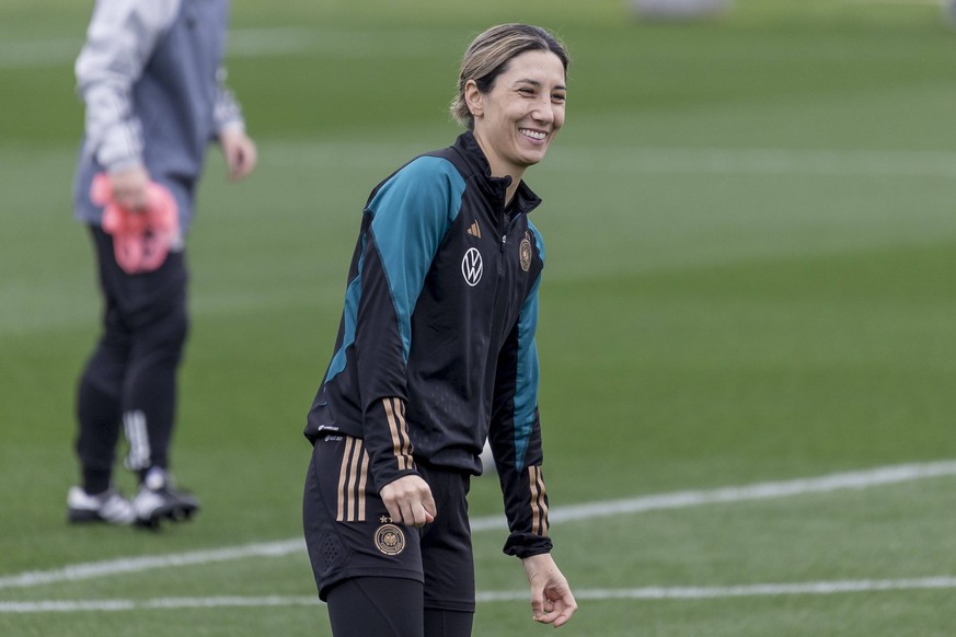 Frauen Nationalmannschaft Training, DFB Campus, Frankfurt, 20.02.2024 Sara Doorsoun Deutsche Fussball Nationalmannschaft , DFB Frauen Nationalmannschaft Training, Frankfurt, DFB Campus, 20.2.2024 ***  ...