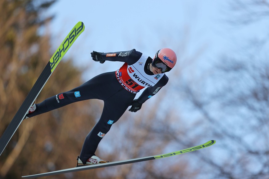 SKI FLYING - FIS WC Oberstdorf OBERSTDORF,GERMANY,20.MAR.22 - NORDIC SKIING, Ski jumping, Skispringen, Ski, nordisch SKI FLYING - FIS World Cup. Image shows Karl Geiger GER. PUBLICATIONxNOTxINxAUTxSUI ...