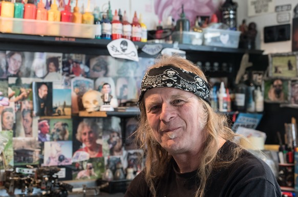 Maik Frey: Seit 31 Jahren tätowiert er selbst. In Esslingen befindet sich sein Studio.