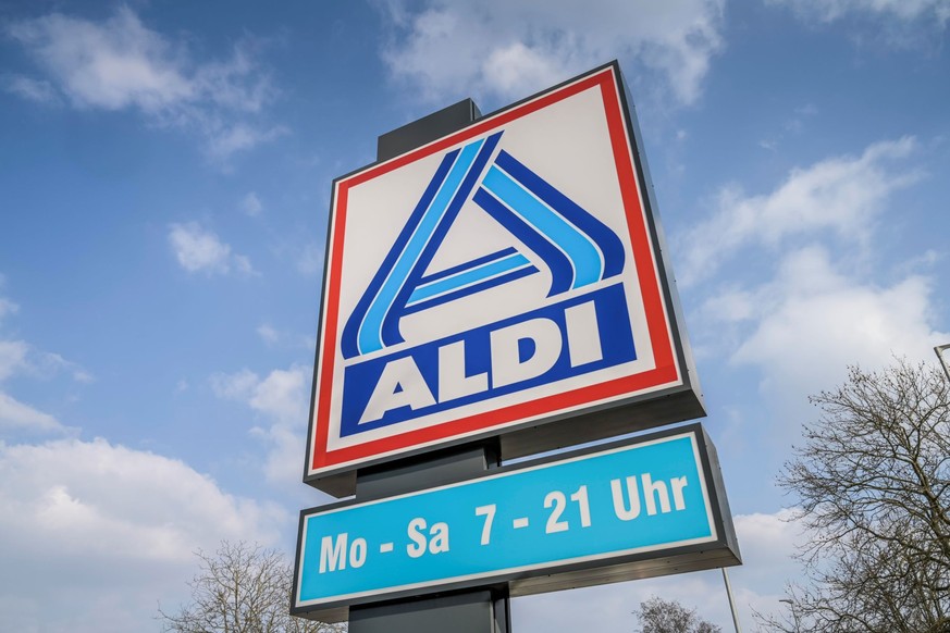 Die Öffnungszeiten der Aldi-Filiale sind auf 9,5 Stunden am Tag reduziert worden.