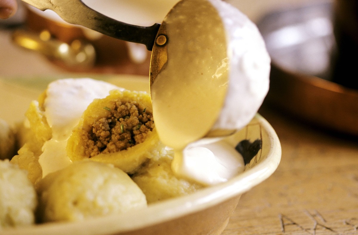 Gasthof Zum Bierführer, Goldegg, Salzburg, A: Hascheeknödel Gasthof Zum Bierführer, Goldegg, Salzburg, A Hascheeknödel 0275