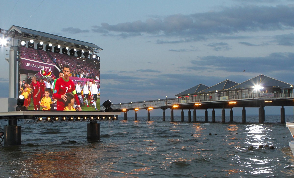 Bildnummer: 10753590 Datum: 09.06.2012 Copyright: imago/Fellechner
Fu