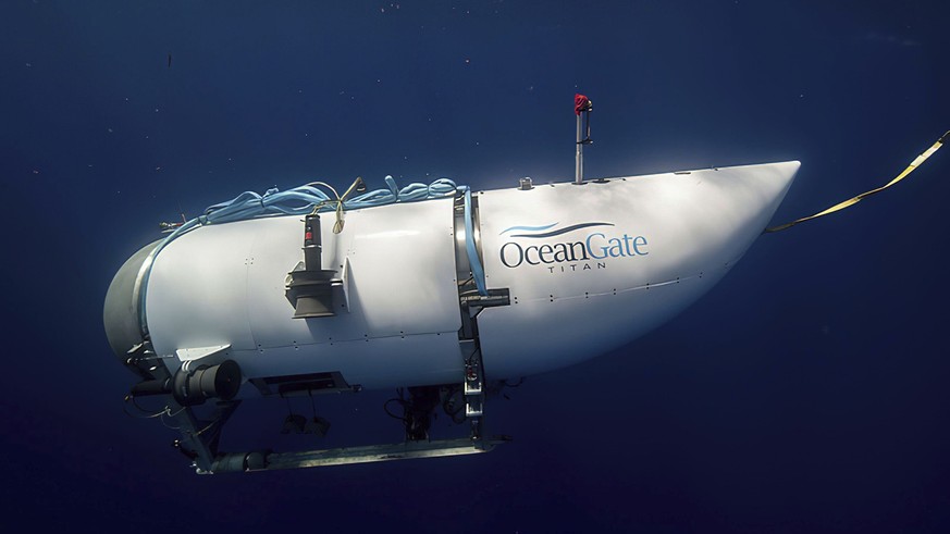 HANDOUT - 21.06.2023, ---: Dieses undatierte von OceanGate Expeditions zur Verfügung gestellte Foto zeigt das Tauchboot «Titan» des Unternehmens OceanGate Expeditions. Die US-Küstenwache geht vom Tod  ...