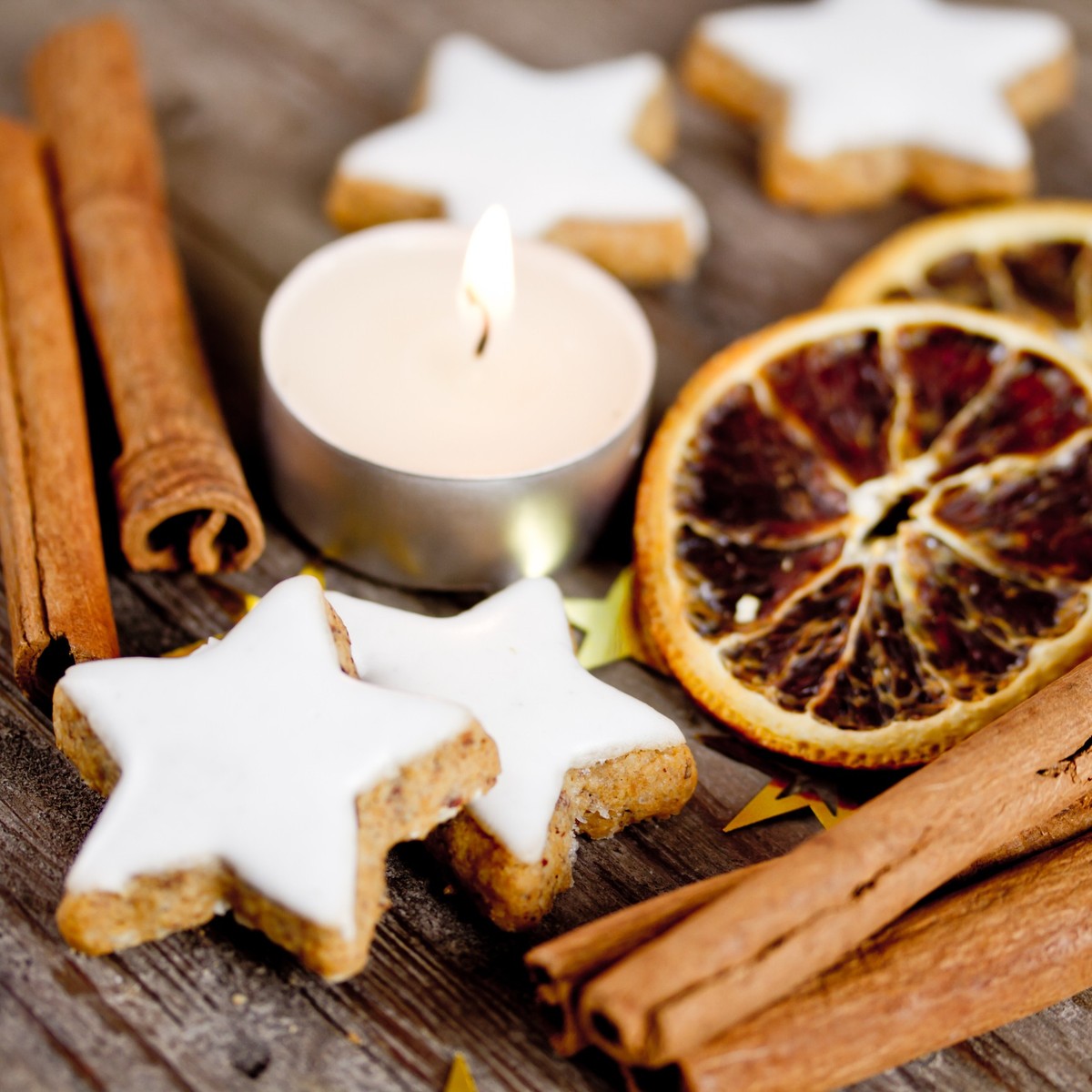 decoration with xmas cookies