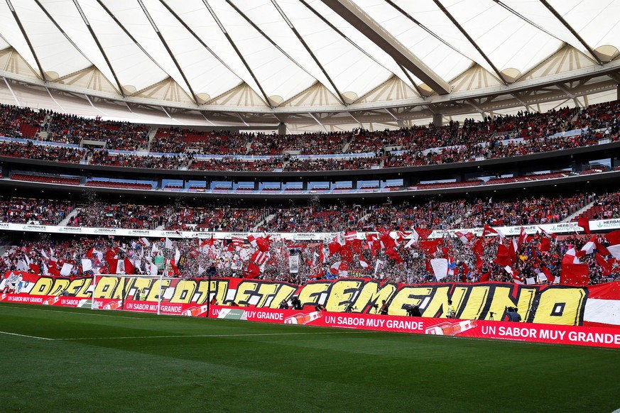 A general view of the Wanda Metropolitano stadium full of spectators the Women s Iberdola League soccer match between Atletico Madrid and FC Barcelona Barca in Madrid, Spain, 17 March 2019. The event  ...