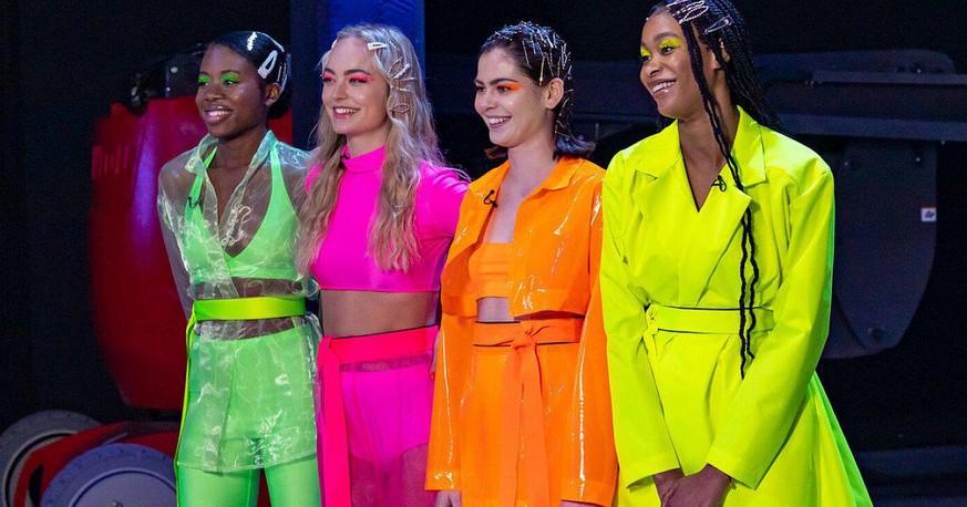 Ashley, Elisa, Linda und Liliana wollen "Germany's next Topmodel" zu werden.