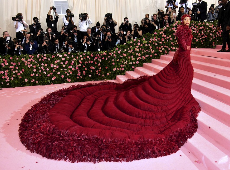 dpatopbilder - 06.05.2019, USA, New York: Rapperin Cardi B kommt zu einer Benefizveranstaltung des Metropolitan Museum of Art Costume Institute. Foto: Charles Sykes/Invision/dpa +++ dpa-Bildfunk +++