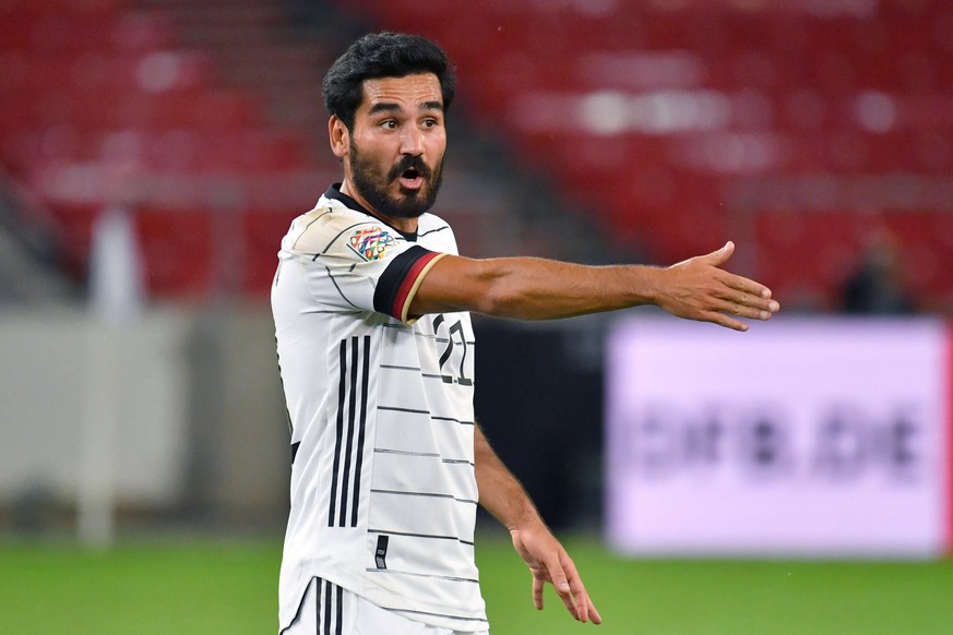 Ilkay GUENDOGAN GER, Gestik,gibt Anweisungen, Aktion,Einzelbild,angeschnittenes Einzelmotiv,Halbfigur,halbe Figur. Fussball Laenderspiel, UEFA Nations League Division A, 2020/2021, Gruppe 4. Deutschla ...