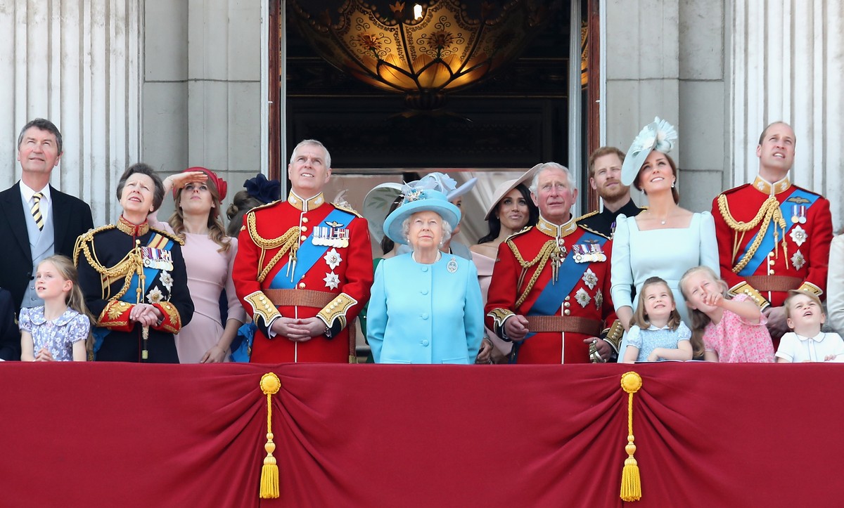 LONDON, ENGLAND - JUNE 09: Princess Anne, Princess Royal, Princess Beatrice, Lady Louise Windsor, Prince Andrew, Duke of York, Queen Elizabeth II, Meghan, Duchess of Sussex, Prince Charles, Prince of  ...