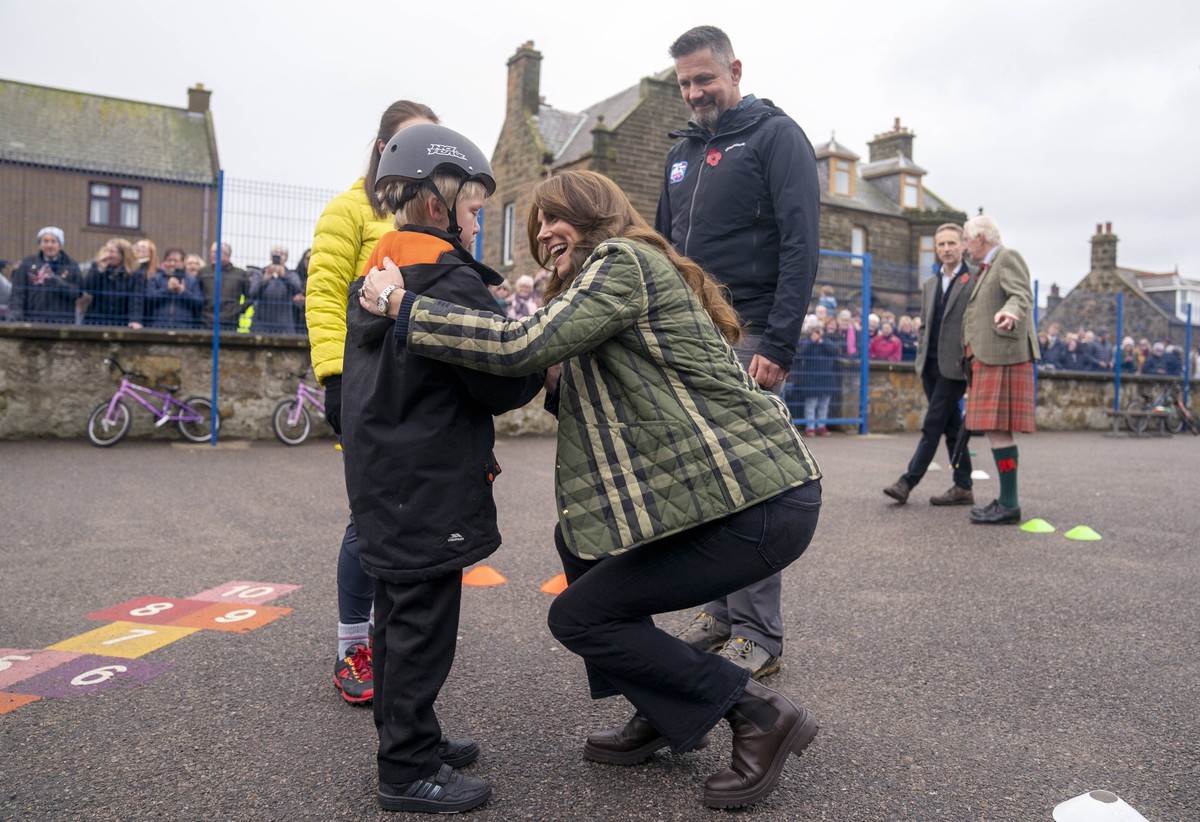 . 02/11/2023. Moray, Scotland United Kingdom. Prince William and Kate Middleton, the Prince and Princess of Wales , during a visit at the Outfit Moray charity in Scotland, United Kingdom. PUBLICATIONx ...